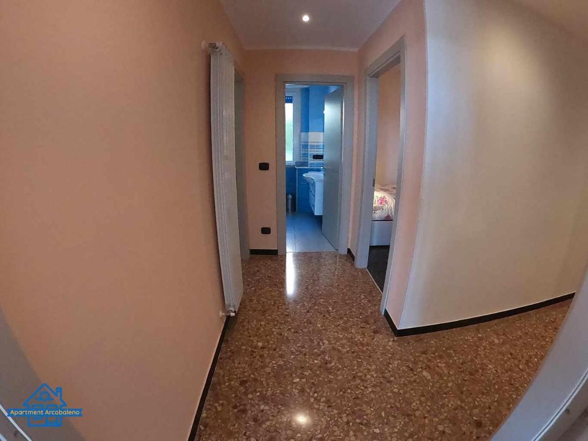 Ferienwohnung Apartament Arcobaleno A 500 Metri Dal Mare Albissola Marina Exterior foto